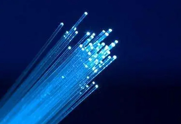 AT&T：到2023年將投資約480億美元，以擴(kuò)大光纖互聯(lián)和5G無線服務(wù)