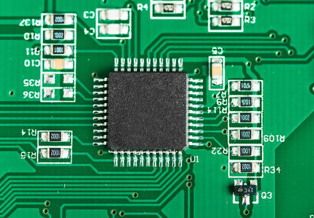 長期收購 [ST] 汽車器件：汽車 MCU、汽車雷達收發(fā)器、汽車功率分立器件