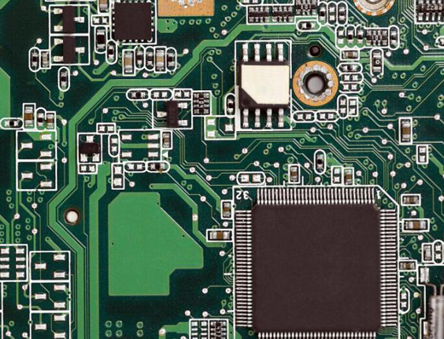 回收 Microchip FPGA：回收 PolarFire? 中端 FPGA、SoC FPGA、IGLOO?2 低密度 FPGA